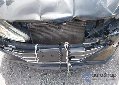 2020 Hyundai Elantra Sel из США, поврежденный, VIN 5NPD84LF7LH553205